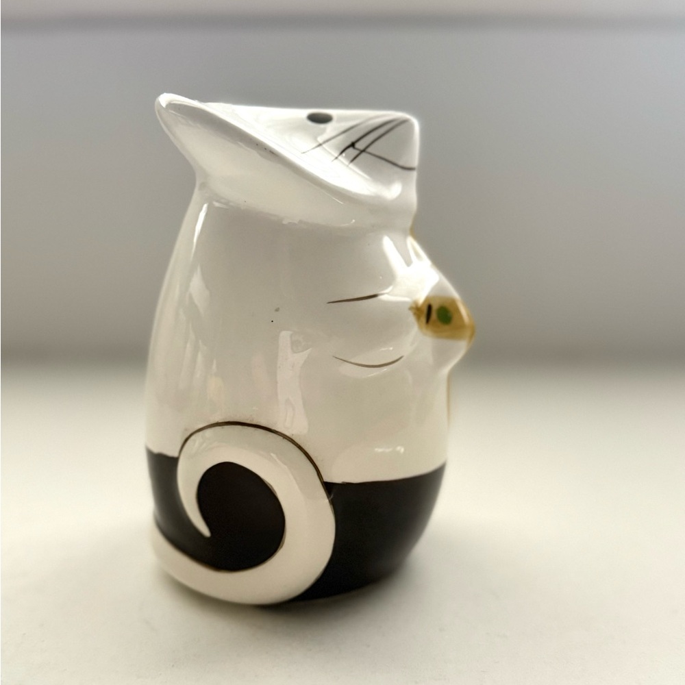Ceramic Mouse Cheese Shaker - Picture 6 of 8